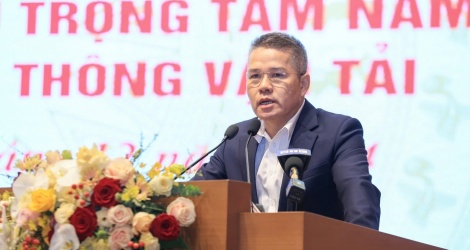 VIMC CEO proposes breakthrough solutions to bring Vietnam's maritime industry to the open sea