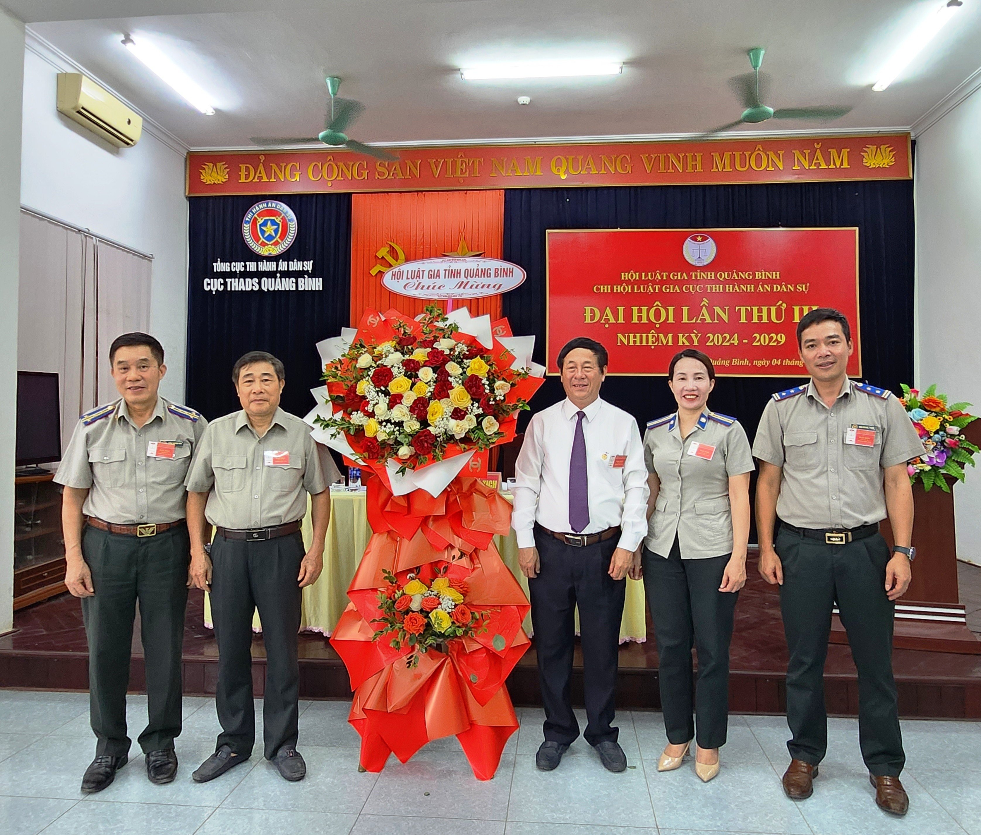 Veranstaltung - Kongress der Vereinigung der Rechtsanwälte der Abteilung für Zivilrechtsvollstreckung und -inspektion der Provinz Quang Binh für die Amtszeit 2024 - 2029