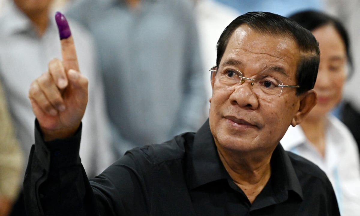 Hun Sen returns to politics