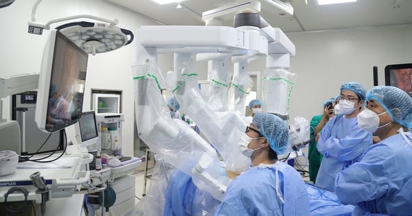 Das K Hospital arbeitet mit japanischen Experten zusammen, um Beratung und Roboterchirurgie zur Behandlung von Krebs aufrechtzuerhalten