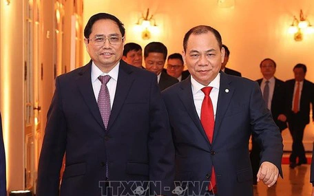 Der Premierminister schlug Herrn Pham Nhat Vuong vor, eine U-Bahn vom Zentrum von Ho-Chi-Minh-Stadt nach Can Gio zu bauen.