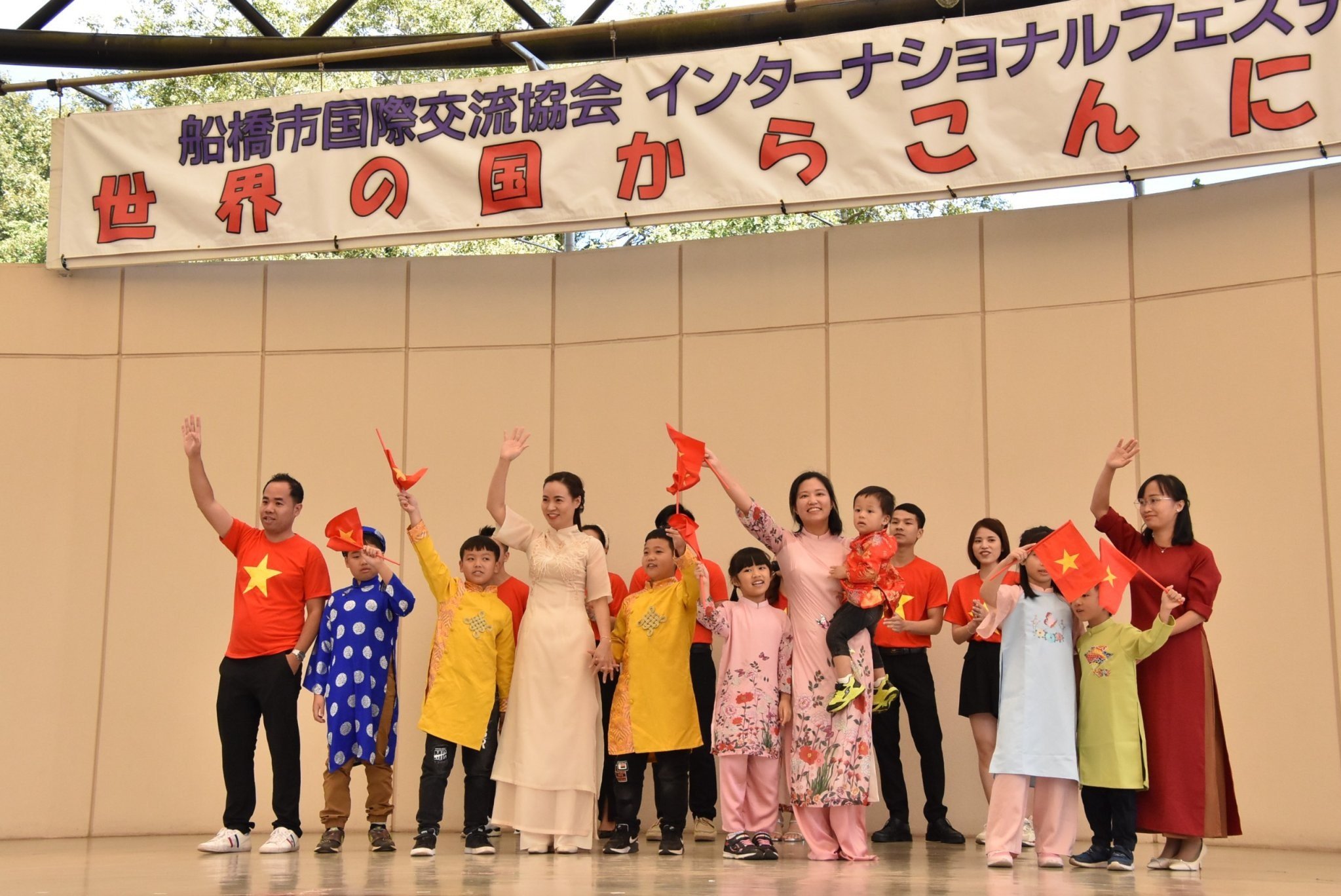 Cô gái Việt duy nhất tại tòa thị chính Funabashi lan tỏa văn hóa dân tộc - 4