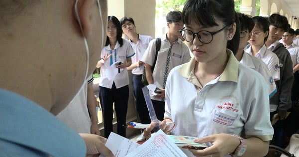 Examen des excellents élèves de terminale à Ho Chi Minh Ville : pourquoi y a-t-il peu de premiers prix au deuxième tour ?