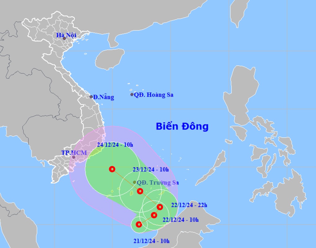 Áp thấp nhiệt đới sẽ đổi hướng và đi vào vùng biển quần đảo Trường Sa - 1