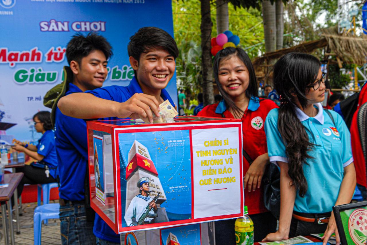 ទីណាមានតម្រូវការ ទីនោះមានយុវជន។