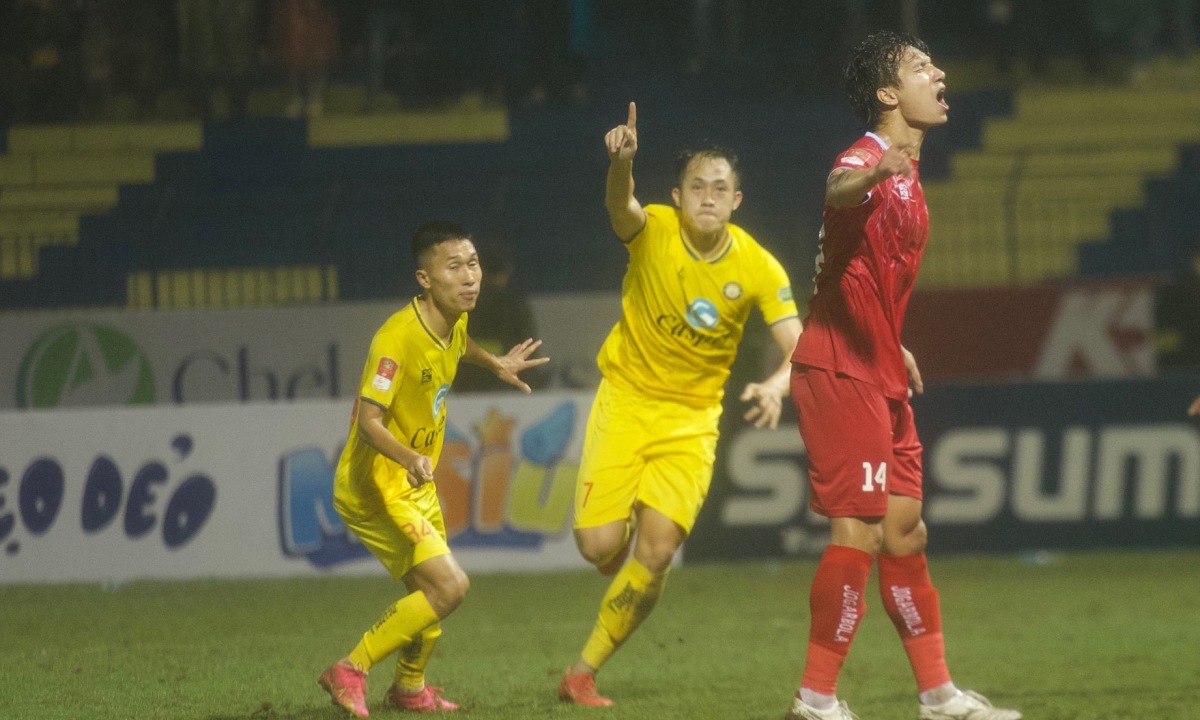 VAR helps Thanh Hoa keep the extra-time victory against Hai Phong