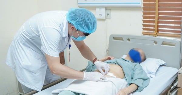 Découverte rare d'une vieille femme avec deux vessies