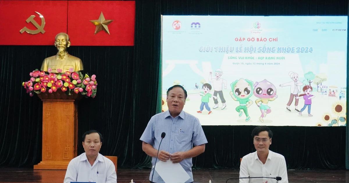 De nombreuses activités de santé et de divertissement au Healthy Living Festival dans le District 10 (HCMC)