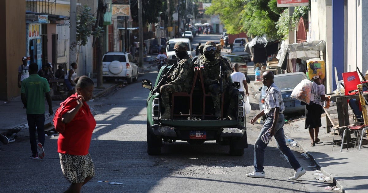 Des forces militaires du monde entier arrivent en Haïti pour aider à lutter contre les gangs