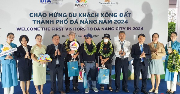 Die Tourismusbranche von Da Nang kooperiert mit Vietnam Airlines, um Flüge und Tourismus zu fördern