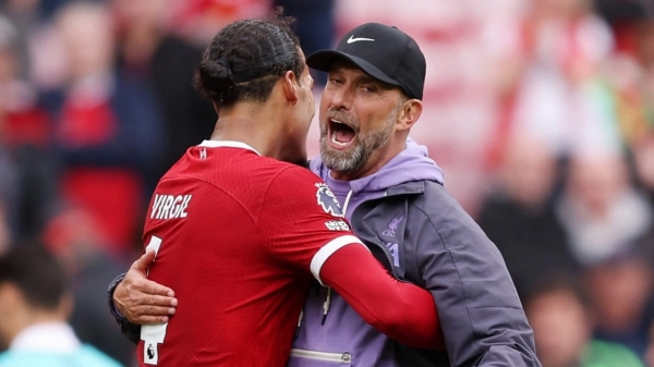 Van Dijk không cam kết tương lai với Liverpool