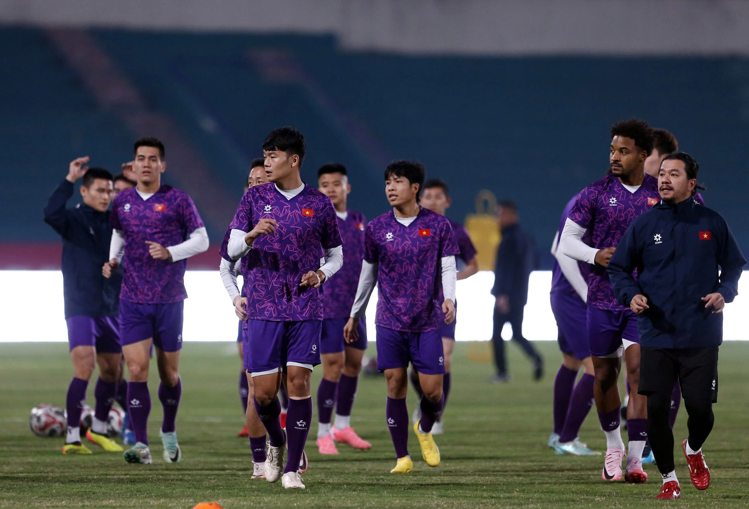 Vietnam - Myanmar match schedule today: Coach Kim Sang-sik and his team are not allowed to lose