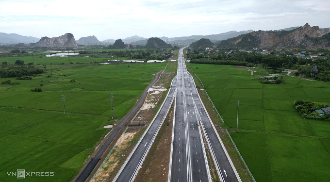 Điểm đầu cao tốc Nghi Sơn - Diễn Châu đoạn qua xã Tân Trường. Ảnh: Lê Hoàng