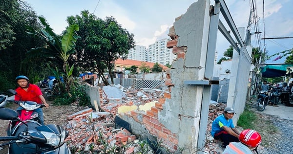 Nahaufnahme des erzwungenen Abrisses von 170 illegal errichteten Häusern in Ho-Chi-Minh-Stadt