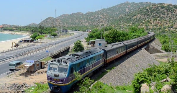 Railways run more summer trains from Ho Chi Minh City to Central provinces