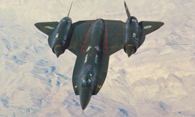 YF-12戦闘機は音速の3倍の速度で飛行できます。写真: Wikipedia