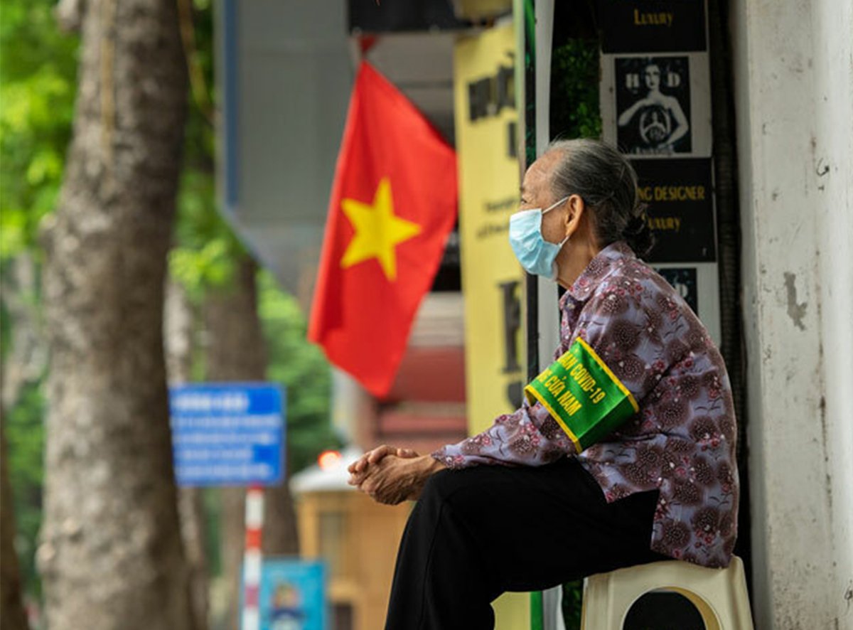 តើ​ការ​ចំណាយ​ថវិកា​នឹង​ផ្លាស់​ប្តូរ​យ៉ាង​ណា​នៅ​ពេល​ដែល​ច្បាប់​ស្តី​ពី​ការ​ធានា​រ៉ាប់​រង​សង្គម​ត្រូវ​បាន​ធ្វើ​វិសោធនកម្ម?