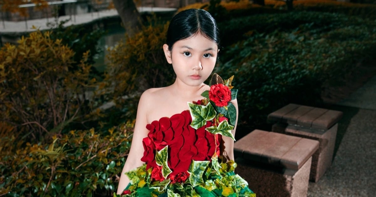 8-year-old child model "shows off her figure" impressively in Japan, Xuan Lan is full of praise