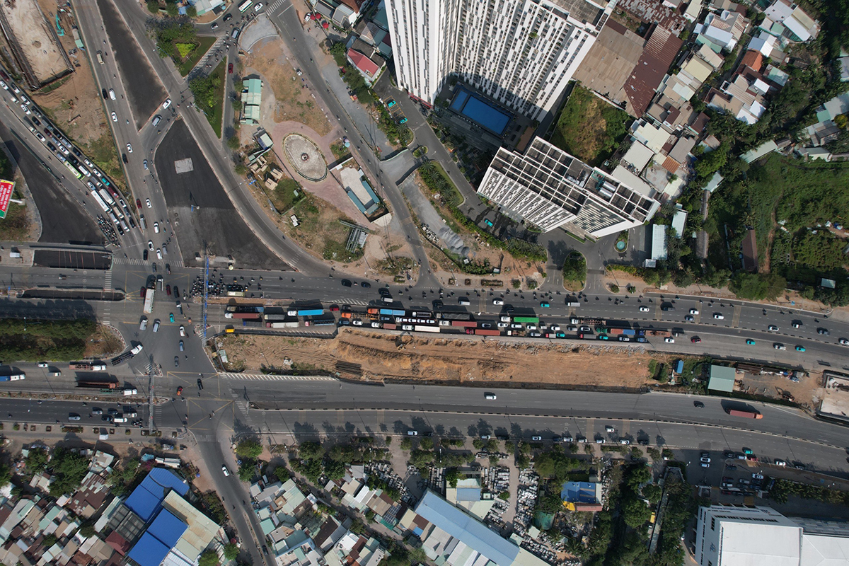 Propuesta para cerrar parte de la intersección de la entrada este de la ciudad de Ho Chi Minh