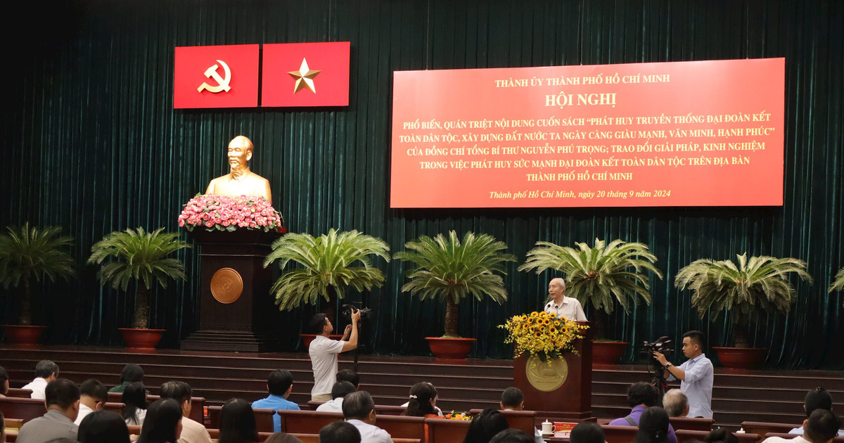 Ho Chi Minh-Ville diffuse et assimile en profondeur le contenu du livre du défunt secrétaire général Nguyen Phu Trong