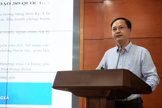 Mr. Phan Quang Minh, Deputy Director of the Department of Animal Health at the forum on the afternoon of October 17. Photo: