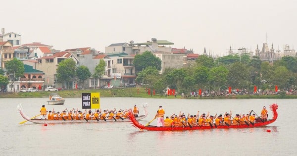 Sôi nổi cuộc đua bơi chải thành phố Việt Trì mở rộng 2024