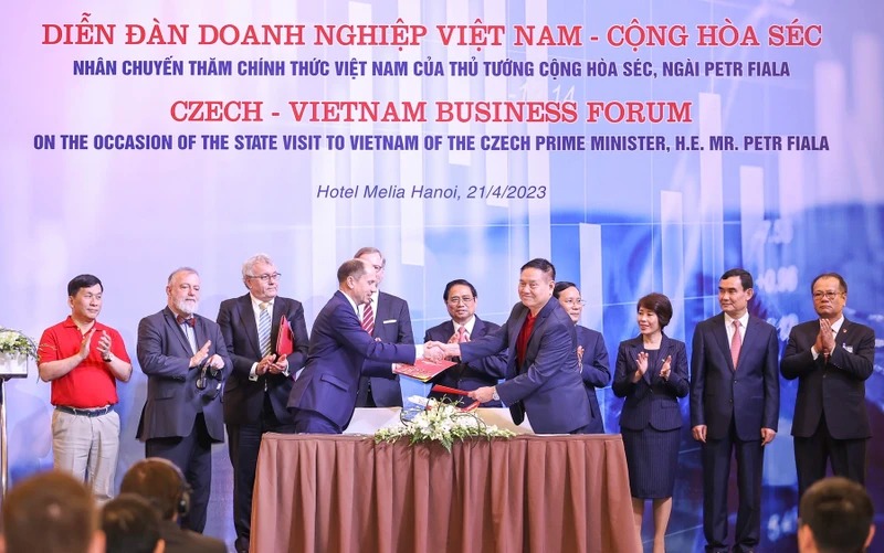 Vietjet đạt doanh thu 62,5 ngàn tỉ đồng, tăng mạnh so năm trước- Ảnh 5.