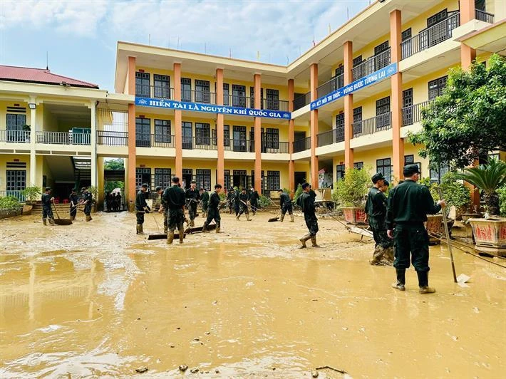 暴風雨の被害を受けた学生に対する授業料免除、減額、経済的支援