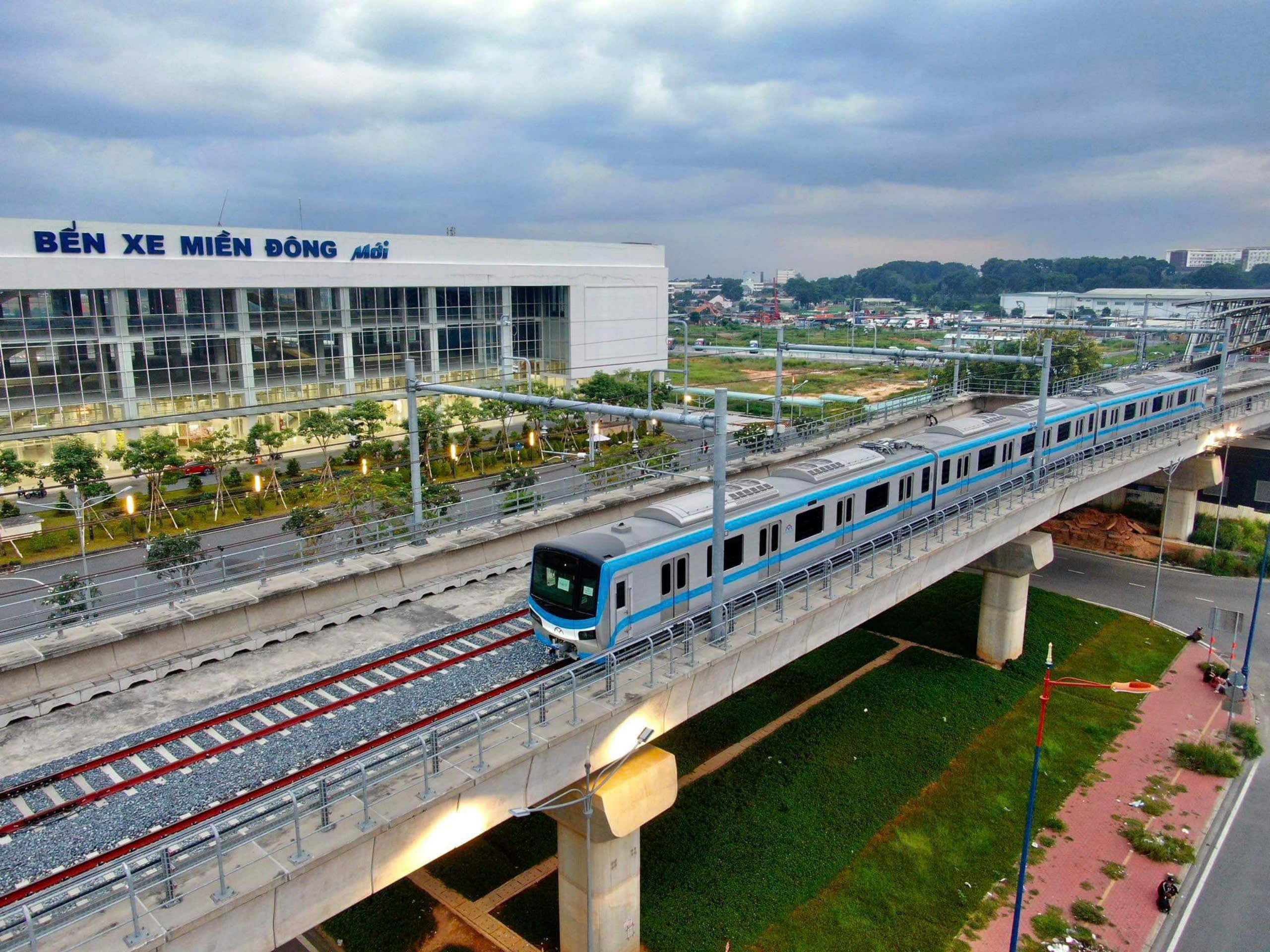 TP.HCM: Tuyến metro số 1 chạy thử nghiệm 100% công suất như chạy thương mại- Ảnh 2.