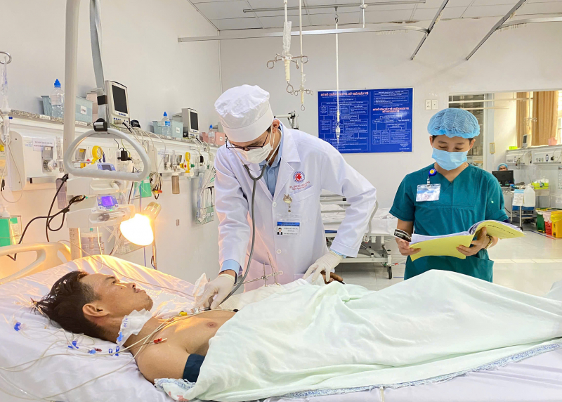 Se reinstaló con éxito el brazo amputado del paciente con una polea de atrapamiento -0