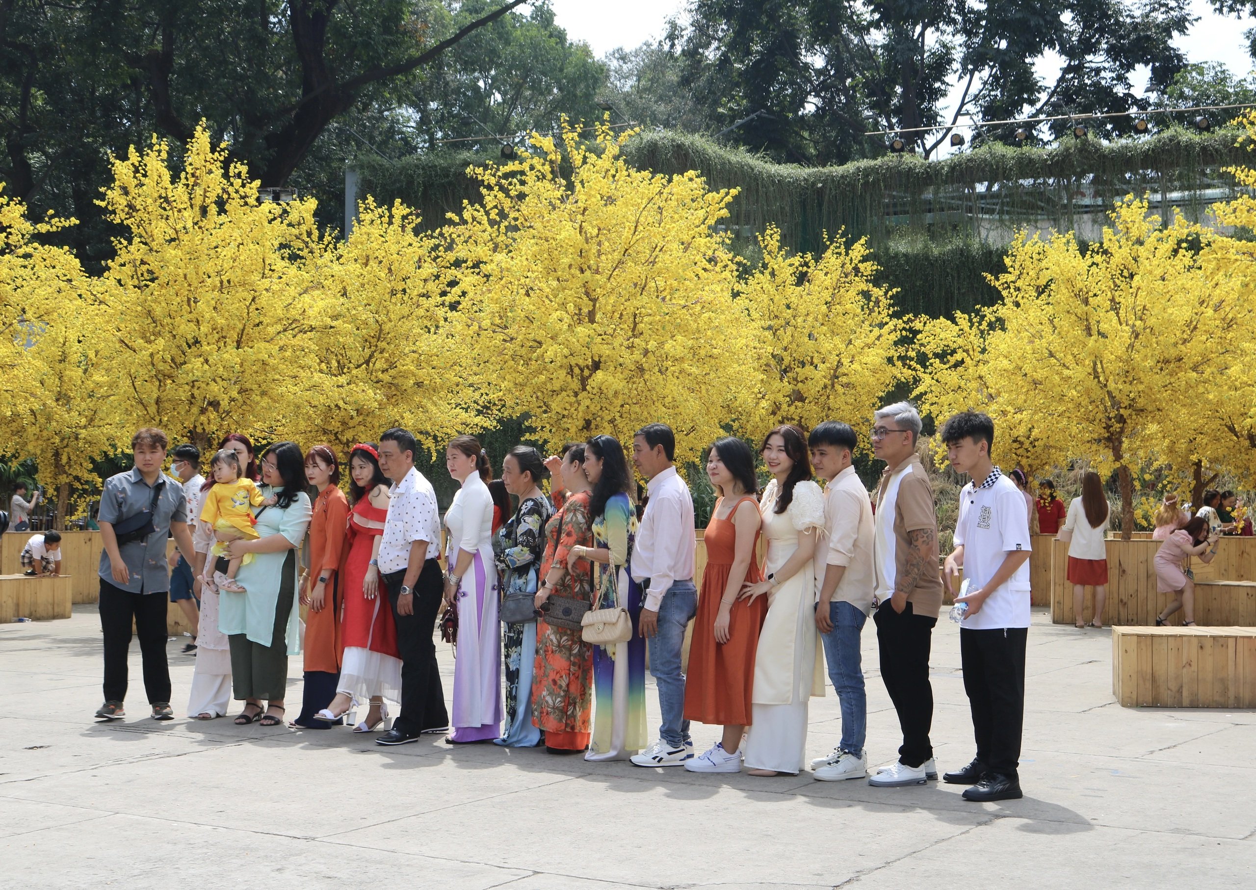 Du lịch hay về quê: Yêu thương có phải chỉ thể hiện qua những ngày tết?- Ảnh 2.