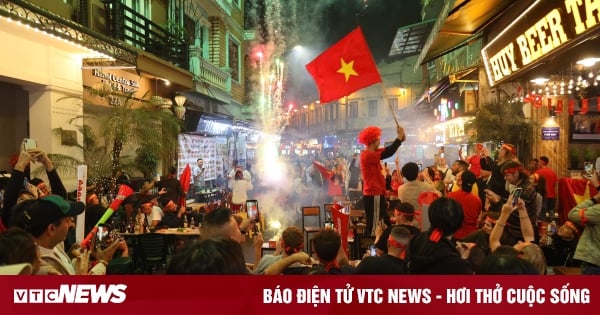 Trực tiếp: Triệu người xuống đường ăn mừng tuyển Việt Nam vô địch AFF Cup 2024