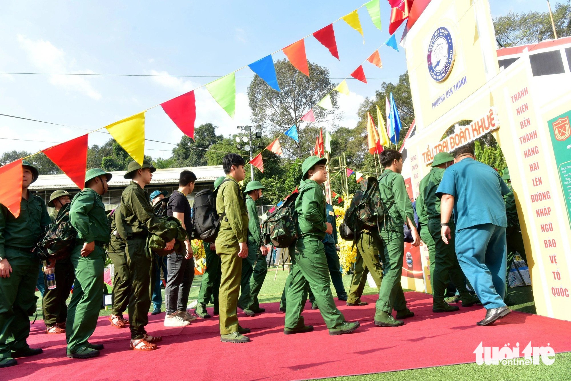 Các trại viên tiểu trại Đoàn Khuê (phường Bến Thành) trong hội trại tòng quân