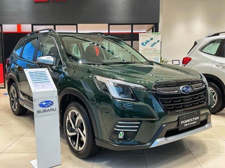 На Subaru Forester iL скидка составляет 170 миллионов донгов, в результате чего фактическая цена продажи снижается до 799 миллионов донгов. (Иллюстрация)