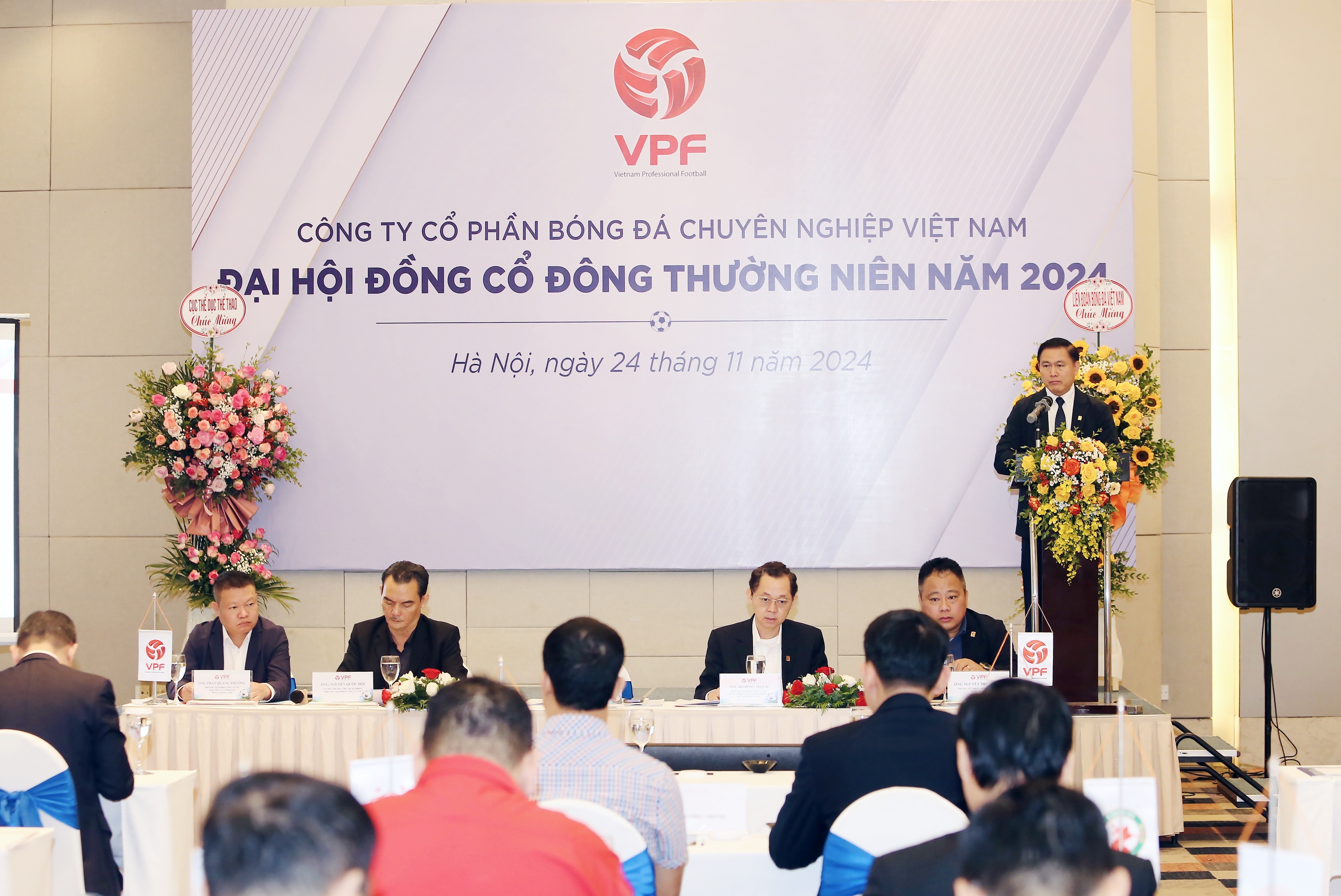 VPF doanh thu 'khủng', tiền hỗ trợ các CLB tăng đột biến gần 46 tỉ đồng- Ảnh 1.