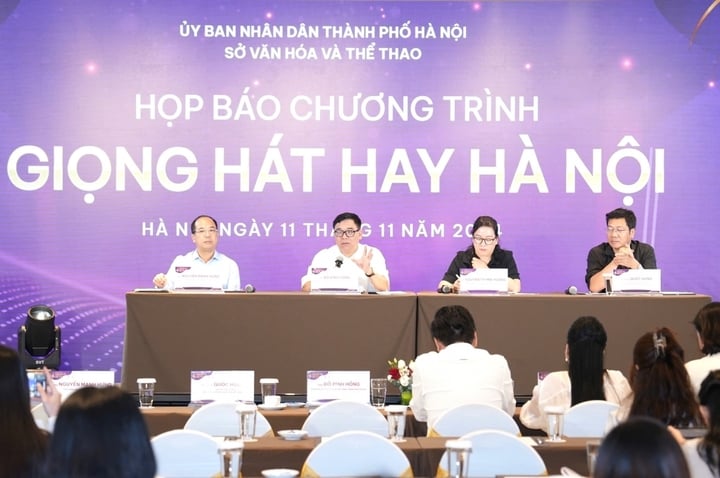 Ban tổ chức trả lời tại họp báo Giọng hát hay Hà Nội 2024.