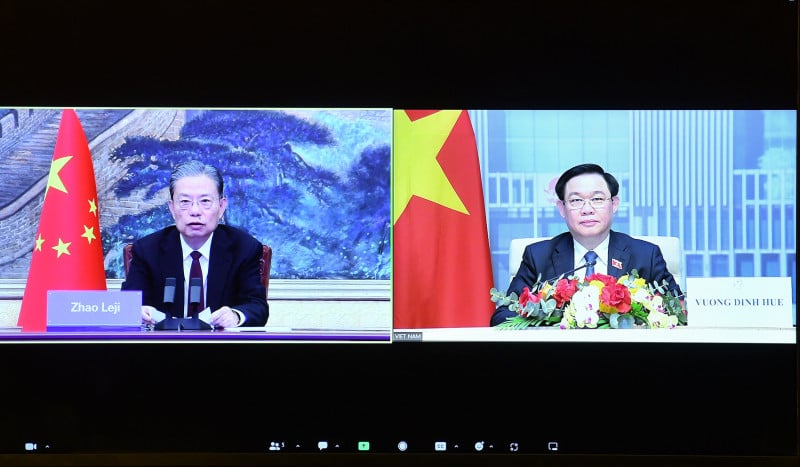 Making the relationship between the two legislative bodies an important pillar in the overall Vietnam - China relationship -0