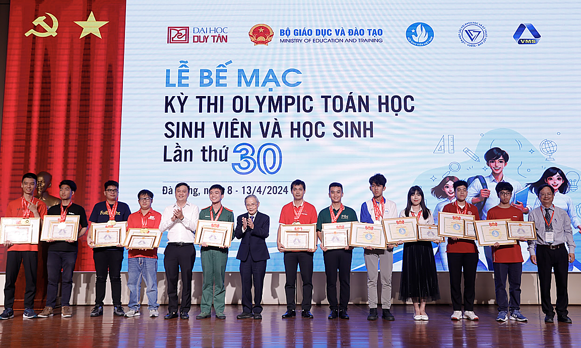 115 thí sinh đạt giải nhất thi Olympic toán học