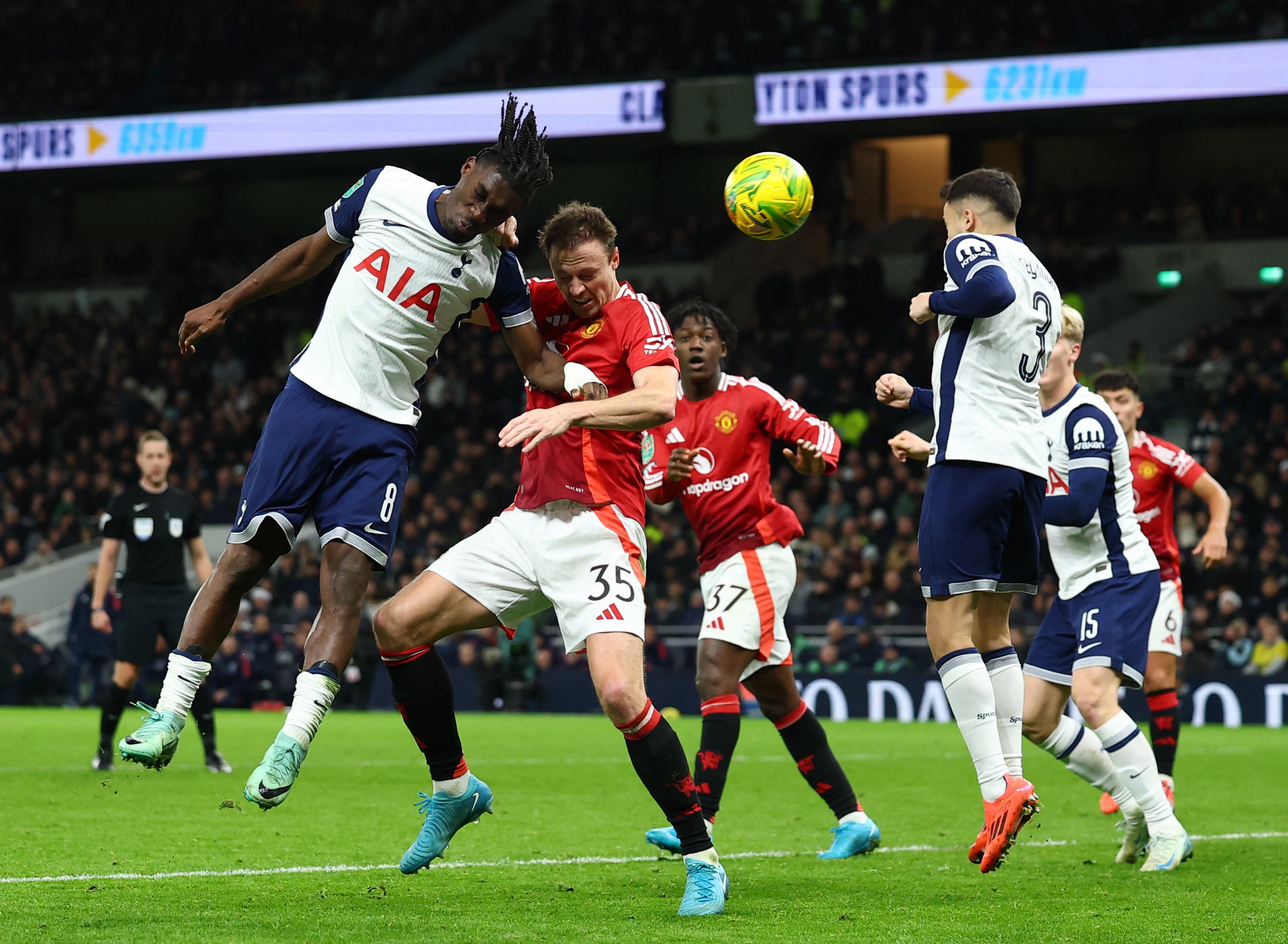 M.U tiếp tục vắng Rashford, nhưng để thua Tottenham tại Cúp liên đoàn