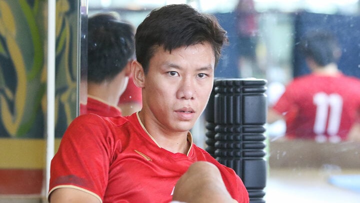 Que Ngoc Hai did not recover from his injury in time. (Photo: VFF)