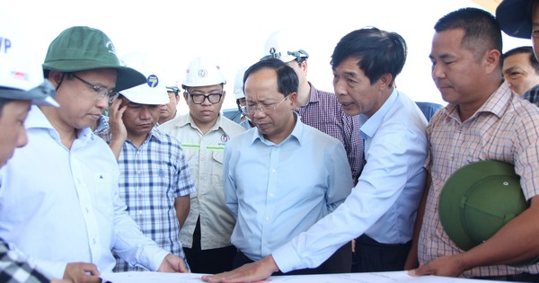 Proactive in all conditions, speeding up the progress of Van Phong highway