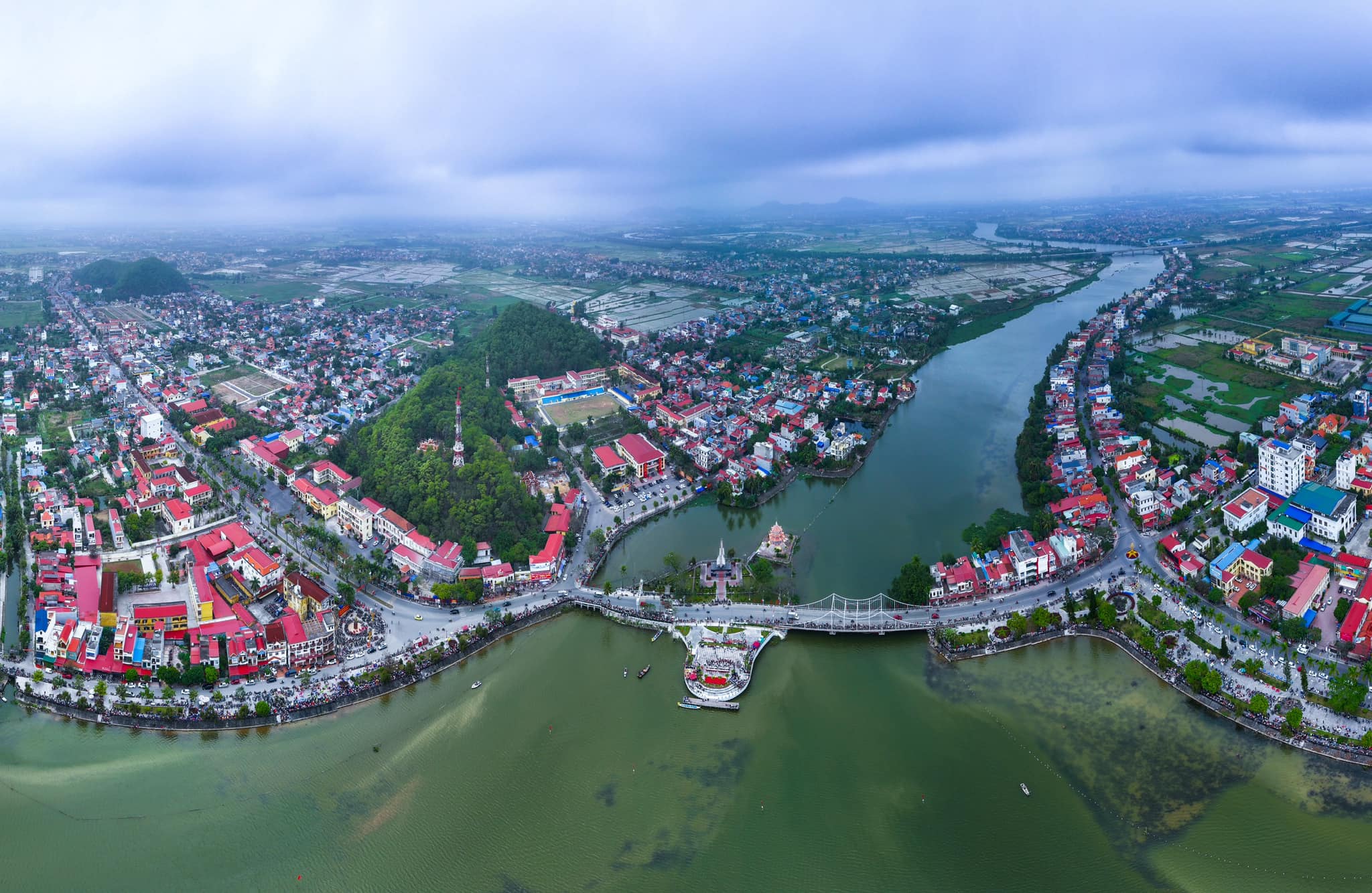 Eine Ecke des Bezirkszentrums von Kien Thuy. Foto: Nguyen Duc Nghia