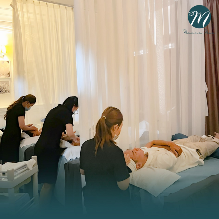 Women take care of their skin at Mammamia.