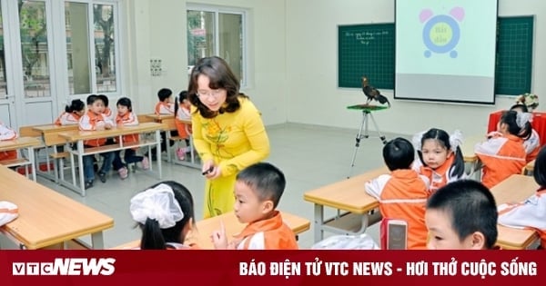 Giáo viên tiểu học được phép dạy thêm?