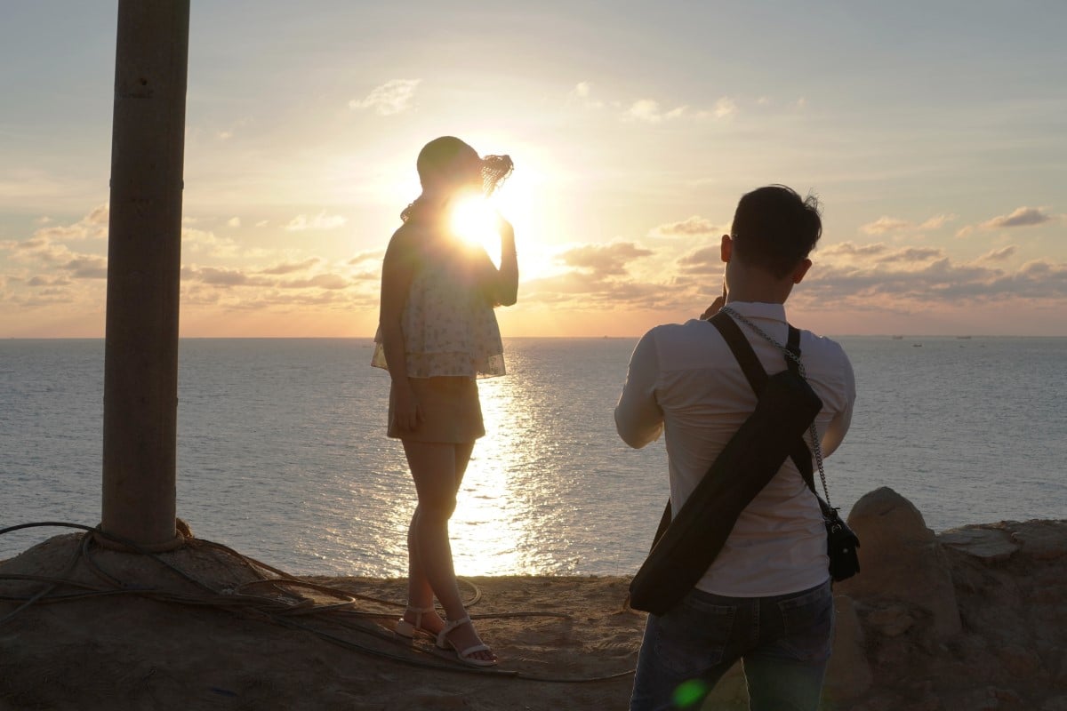 Checken Sie mit der Sonne am Meer ein. Foto: Thanh An