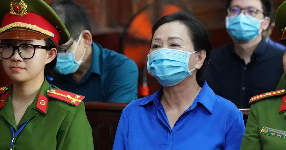 Tomorrow (October 17), the second phase of the Truong My Lan case is expected to be sentenced.