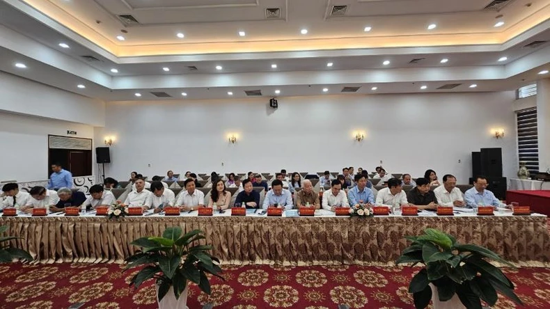 Đổi mới công tác tham mưu của các cơ quan Đảng Trung ương và Tỉnh ủy, Thành ủy ảnh 2