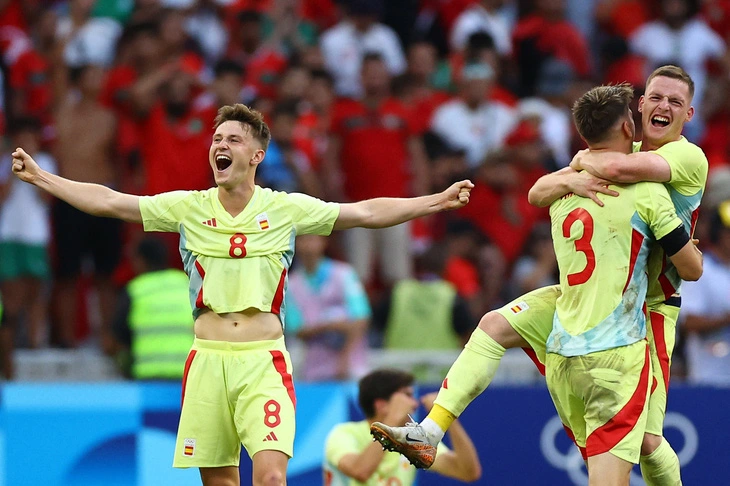 Spain comes from behind to beat Morocco, reaching the Olympic finals for the second consecutive time