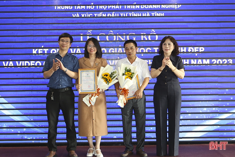 Ceremonia de entrega de premios del concurso de hermosas fotografías y videos impresionantes sobre el turismo en Ha Tinh