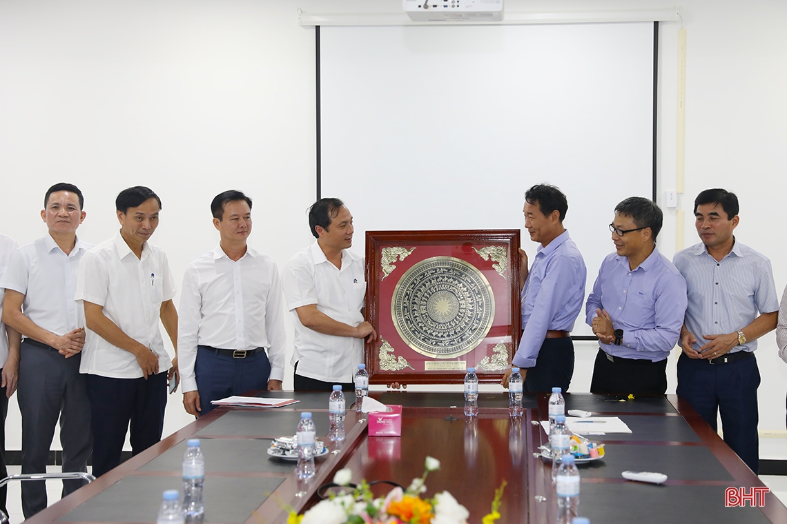 Enterprises in Vung Ang Economic Zone contribute greatly to the development of Ha Tinh